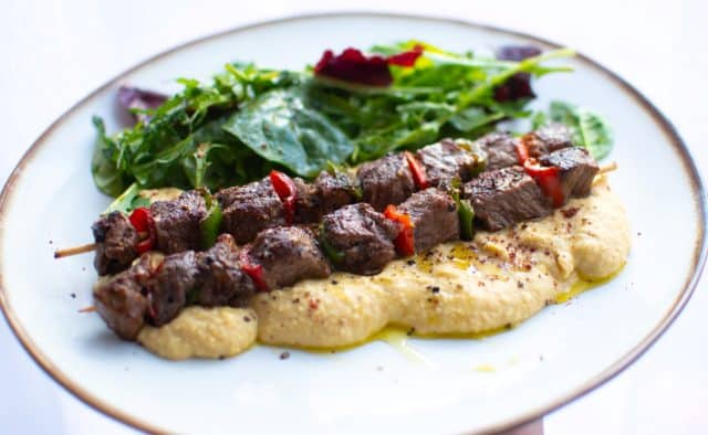 Beef Skewers with Chilli Peppers and Hummus