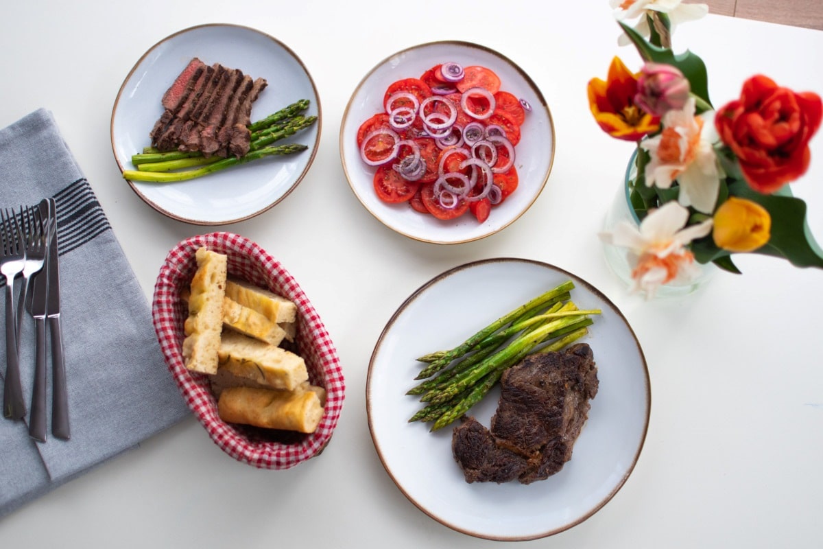 Beef Tenderloin with Asparagus and Tomato Salad