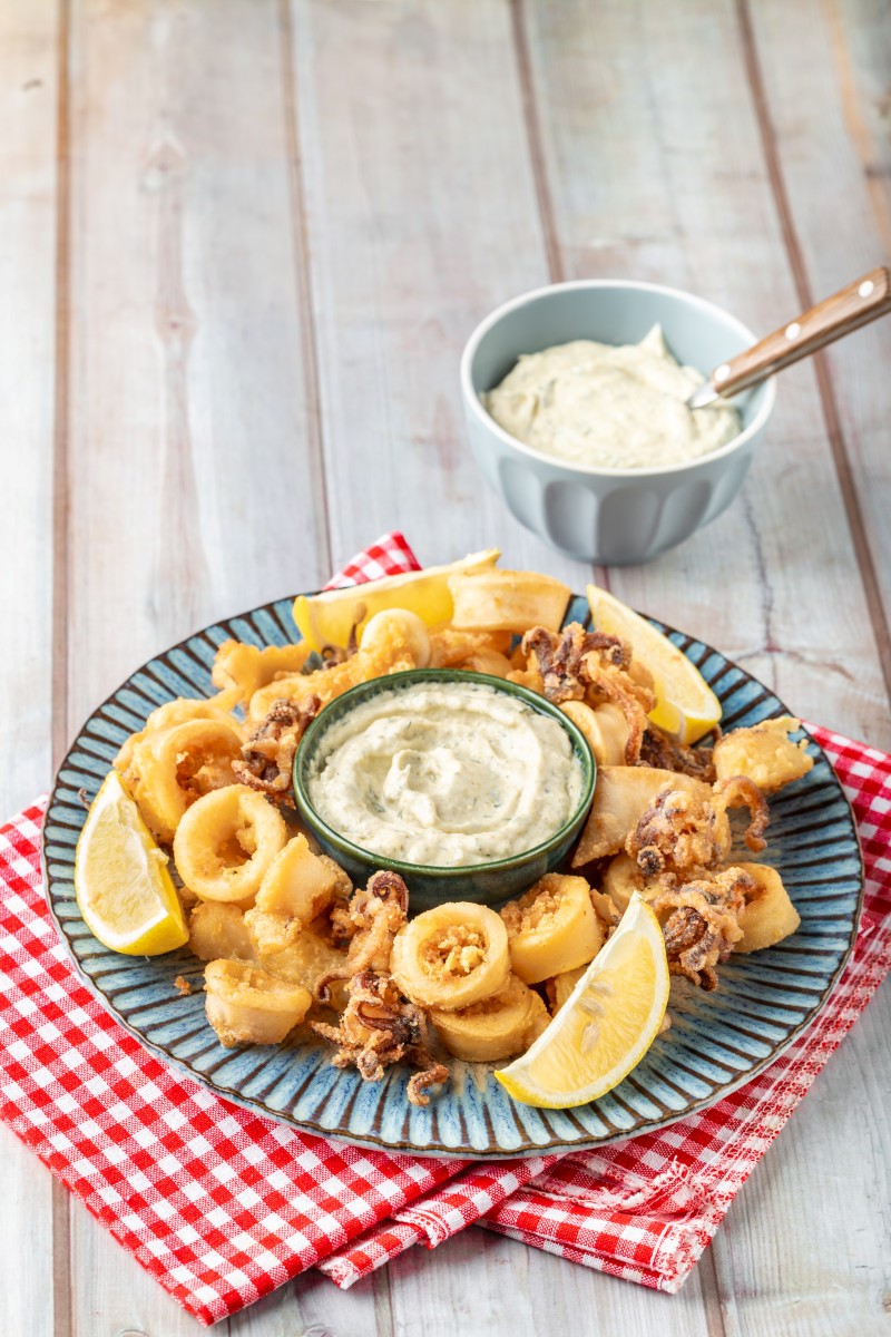 Fried Calamari with Tartar Sauce
