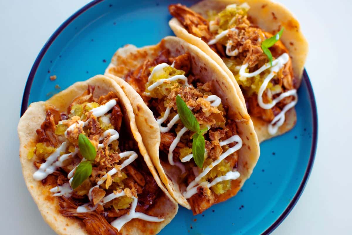 Pulled Chicken Tacos with Tomatillos Salsa