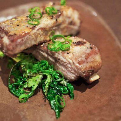 GLAZED PORK RIBS WITH SCALLIONS & TOGARASHI